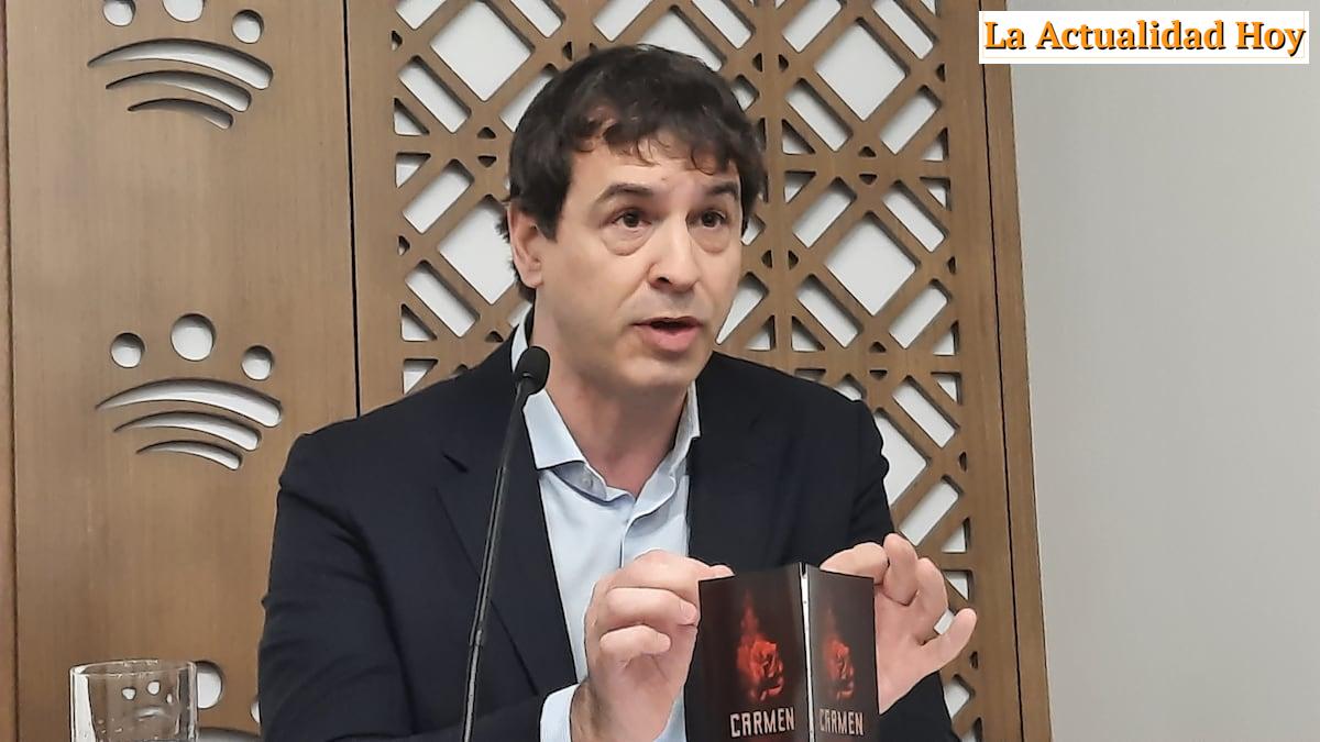 El hermano de Pedro Sánchez dimite de su puesto en la Diputación de Badajoz en medio de una investigación judicial